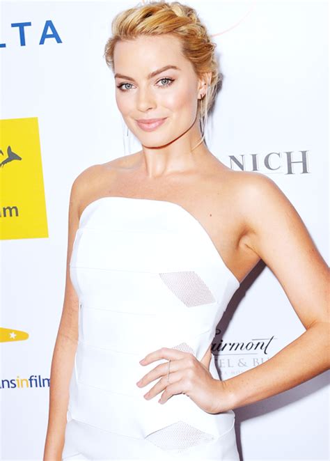 Margot Robbie Attends The 3rd Annual Australians In Film Awards Benefit Gala At The Fairmont