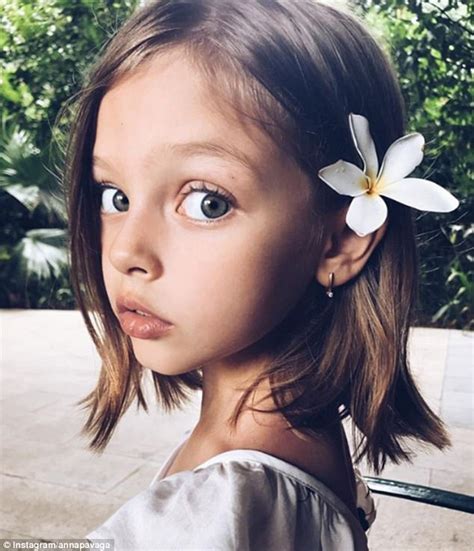 Vogue Model Aged 8 Hailed Most Beautiful Girl In Russia Daily Mail