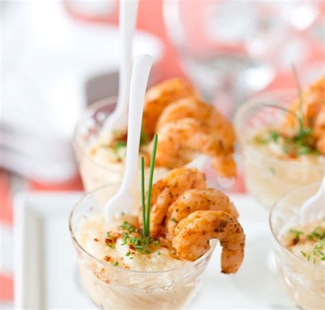 Her classic shrimp cocktail is a perfect example: Pretty Shrimp Cocktail Platter Ideas - A fun way to serve ...