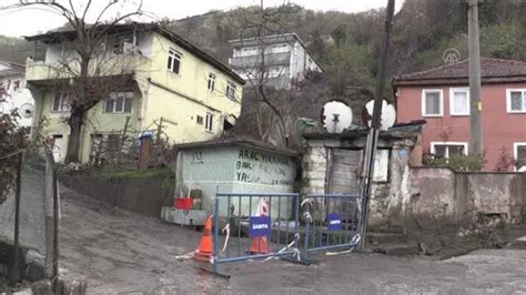 Zonguldak Meydana Gelen Heyelanda Bir Evin Yatak Odas Ve Mutfak