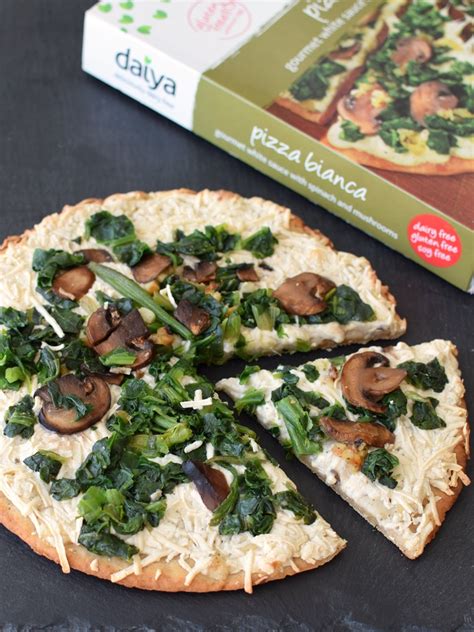 Daiya Dairy Free Frozen Pizzas Review Vegan And Gluten Free