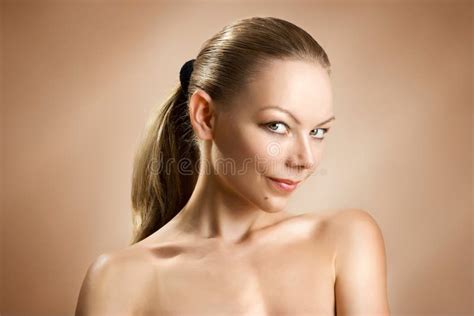 Portreta Kobiety Potomstwa Obraz Stock Obraz Złożonej Z Free Download Nude Photo Gallery