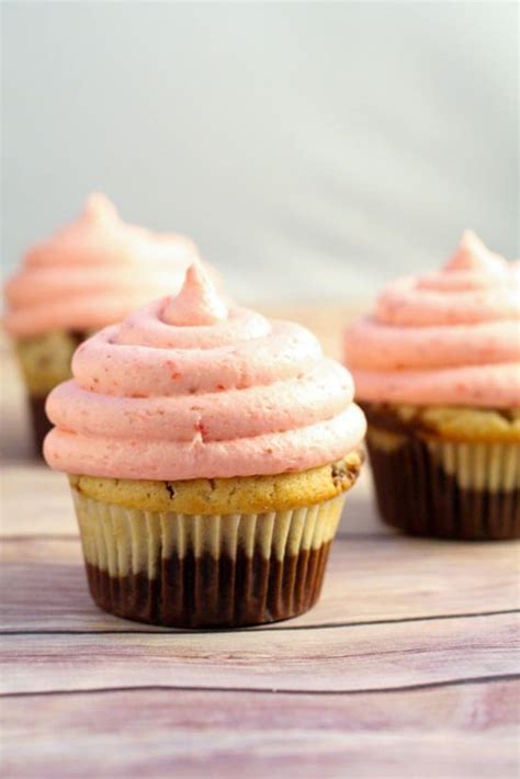 neapolitan cupcakes the gracious wife