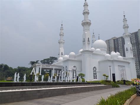 Melihat Megahnya Masjid At Thohir Yang Diresmikan Presiden Jokowi