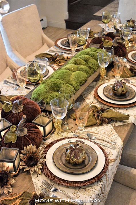 For an authentic scheme, research the style of the time. 15 Incredible Ideas To Adorn Your Home With Thanksgiving Decor