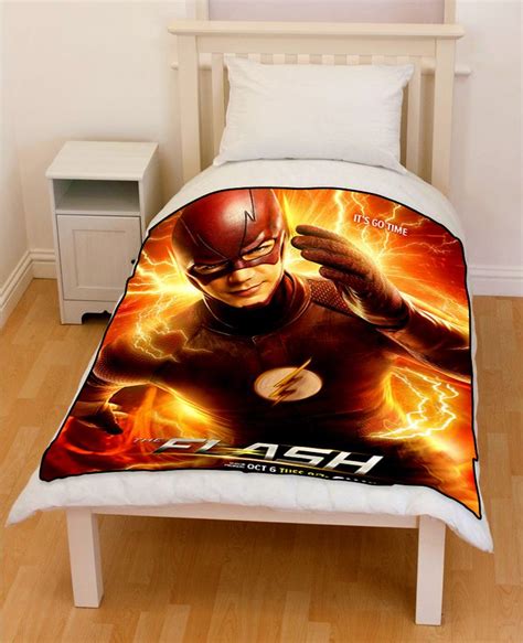 The Flash Superhero Bedding Throw Fleece Blanket Price 51 99 Like Superhero Bedding