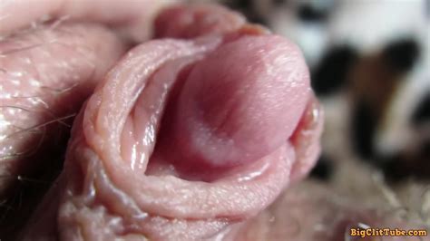 Pulsing Hard Clitoris In Extreme Close Up Eporner