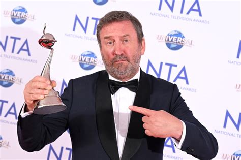 Lee Mack Responds To Causing ‘offence After Ntas ‘cancelled Claim