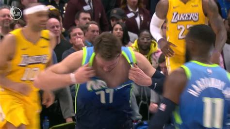 Luka Doncic Rips Jersey After Missing Free Throws Mavericks Vs Lakers Nba Highlights Youtube
