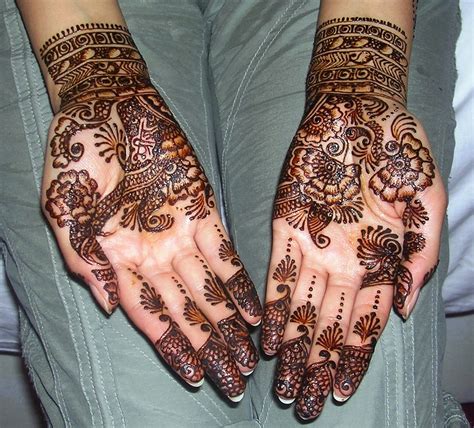 Beautiful Latest Simple Arabic Pakistani Indian Bridal Girl Mehndi Designs Leastest Arabic