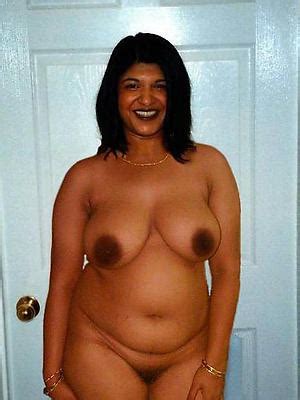 Mature Indian Woman Posing Nude Maturewomennudepics Com