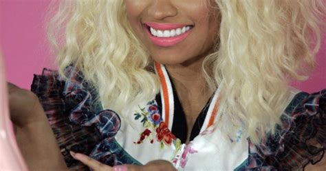 Nicki Minaj Supera A Beyoncé En Su Batalla De Remixes Del Tiktok