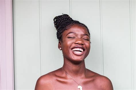 5 Tips To Boost The Health Of Melanin Rich Skin