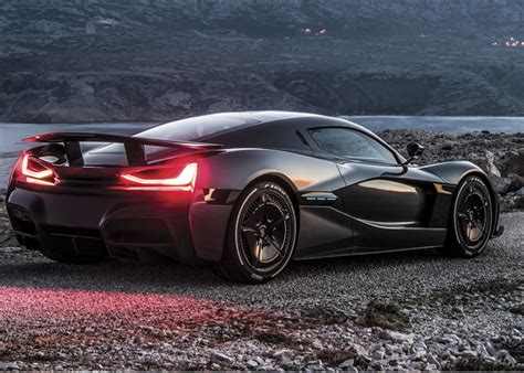 The tesla roadster is a battery electric vehicle sports car that was produced by tesla motors (now tesla, inc.) in california from 2008 to 2012. Tesla Luxury Car Hire UK | LOWEST PRICES GUARANTEED ...