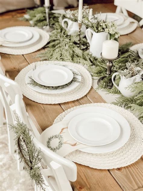 I love the pioneer woman and her aesthetics in design! A Rustic Farmhouse Holiday Tablescape - cozy cottage home ...
