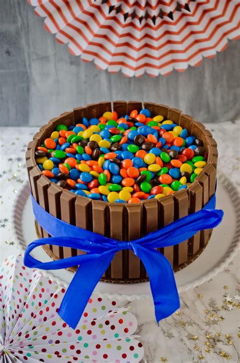 Kit kat duos dark chocolate mint standard bar, 1.5 oz. Kit Kat Cake - A Grande Life