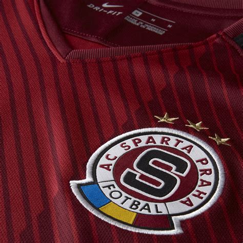 Dnes je florbalová sparta profesionálně řízenou organizací, pod. Sparta Prague 17/18 Nike Home Kit | 17/18 Kits | Football ...