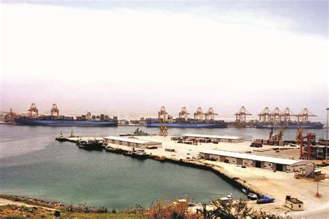 Ministry Transfers Shares In Salalah Port To Oman Global Logistics