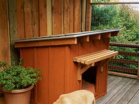 Build a Mini Ranch House for Your Pooch - Sunset Magazine - Sunset Magazine