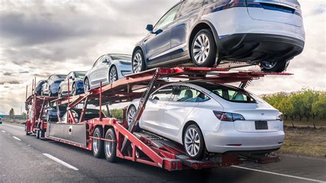 Moving Your Car Long Distance - What Are Your Options? | RepairSmith Blog