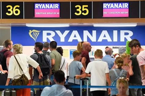 Ryanair Passengers Warned Over Strict £55 Charge At Check In Desk Birmingham Live