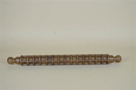 1900s Italian Vintage Wooden Ravioli Rolling Pin For Sale