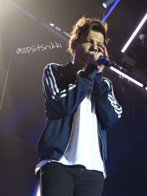 Louis Otra Belfast Northern Ireland Night 2 102215 One