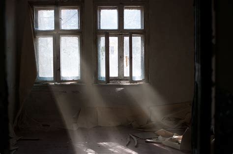 Hd Wallpaper Abandoned House Window Sun Ray Indoor Shadow Room