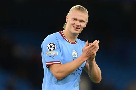 Man City Erling Haaland Named Premier League Player Of The Month Bbc Sport