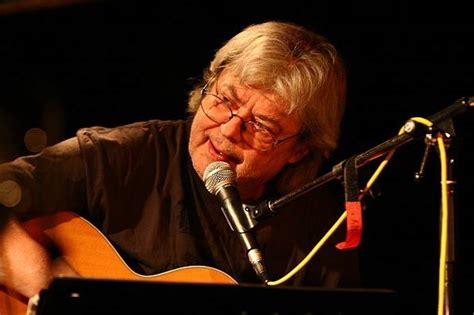 Vladimír mišík (born 8 march 1947) is a czech rock guitarist and singer. Vladimír Mišík | iREPORT - music&style magazine