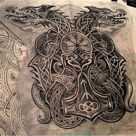 Weitere ideen zu tätowierungen, tattoo ideen, tattoo vorlagen. Lower sleeve idea, maybe Odin face instead of molnir since ...