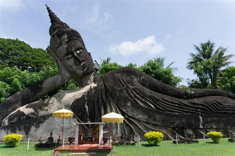 xieng-khuan-buddha-park-vientiane,-laos-arty-obsessions
