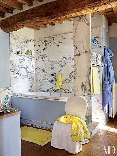 22 Baths Swathed In Graphic Marble Photos Architectural Digest