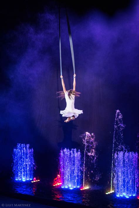 Meet A Stunning Aerial Straps Contortionist And Champion
