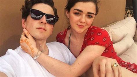 Maisie Williams And Ollie Jackson Are They Still Dating