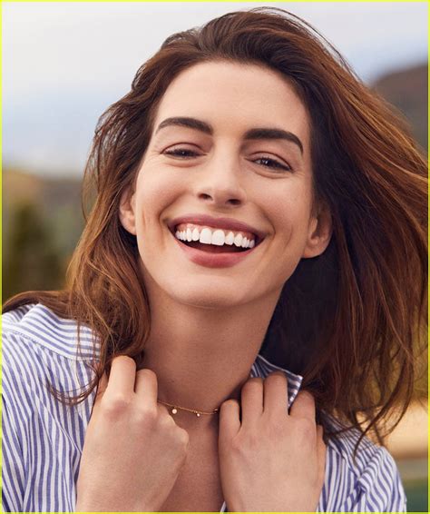 Anne Hathaway Opens Up About Knowing Her Value Photo 4281524 Anne
