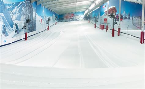 New Look At The Snow Centre