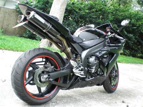 Buy 2005 Yamaha Yzf R1 Sportbike On 2040 Motos