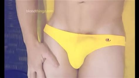 Sexy Australian In Skimpy Tight Yellow Speedo Bulge Onlyfans Com