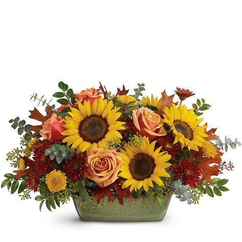 Sunflower Farm Centerpiece Arranged By A Florist In El Paso TX And Fort Bliss Magical Moments