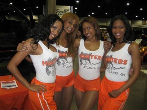 Atlanta Hooters Girls Straight From The A Sfta Atlanta