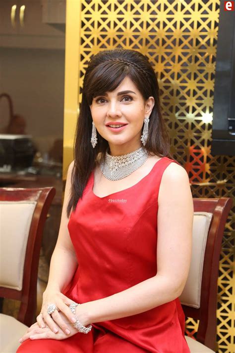 Mahnoor Baloch Top Bold Photos To Leave You Bedazzled