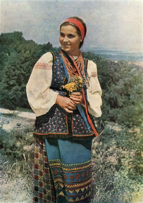 Картинки по запросу украинский народный костюм ukrainian dress ukrainian art folk costume