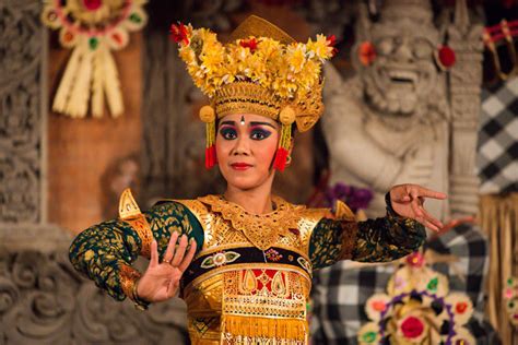 Traditional Balinese Dances In Ubud Mara River Safari Lodge