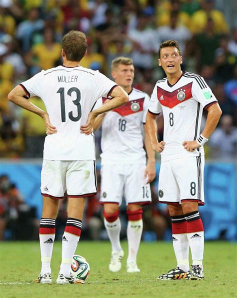 Germany Draws 2 2 With Ghana At World Cup