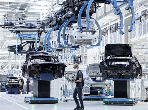 Daimler Industrie 4 0 Produktionsstart Der Neuen Mercedes S Klasse