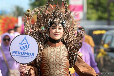 Karnaval Multi Etnis Ramaikan Festival Pesona Danau Limboto Antara News