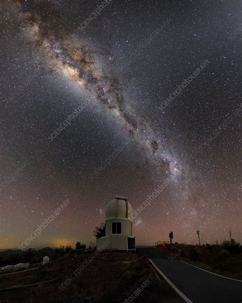 milky way over skymapper telescope australia stock image c035 7565 science photo library