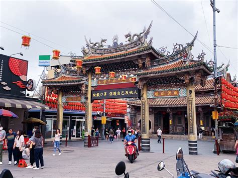 Taiwan Tour The Oldest Old Street In Taiwan Lukang Old Street