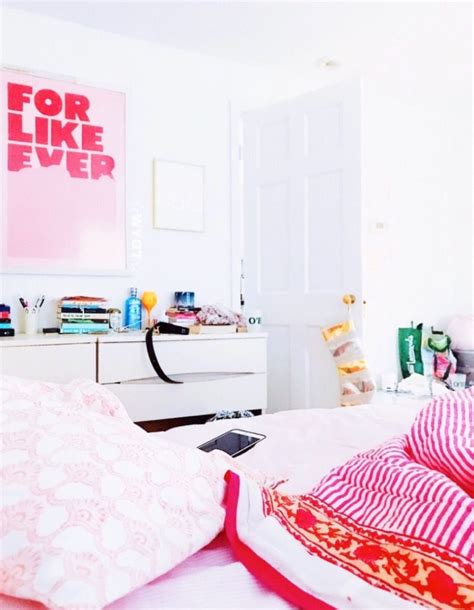 m a r i n ☆ where d you get that dorm room inspiration preppy room decor preppy room